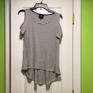 Black and white open shoulder shirt